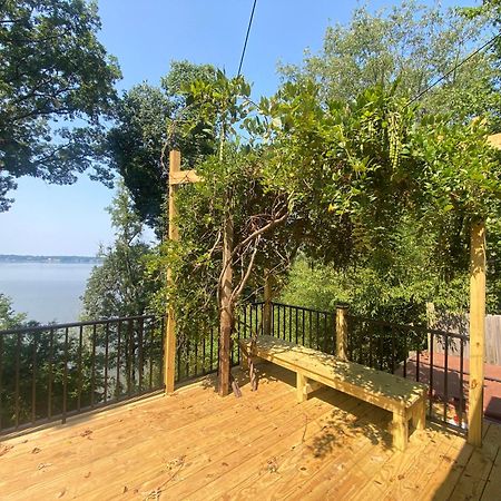 2 Bedroom Newly Renovated Waterfront Home; 10 Min From Mgm & The Gaylord Форт Вашингтон Экстерьер фото
